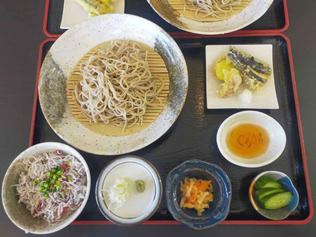 平日限定ランチメニュー